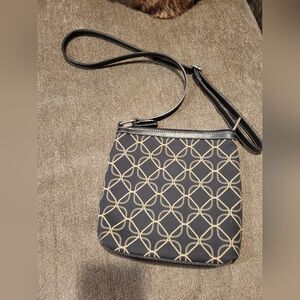 Nine West black and beige shoulder bag 10 inches x 9 inches x 2 inches